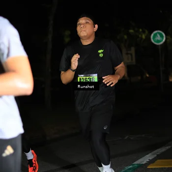 Runner Photo 5427624