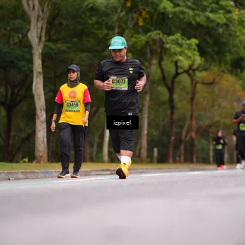 Runner Photo 5427734