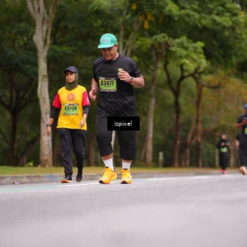 Runner Photo 5427756