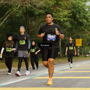 Runner Photo 5427791