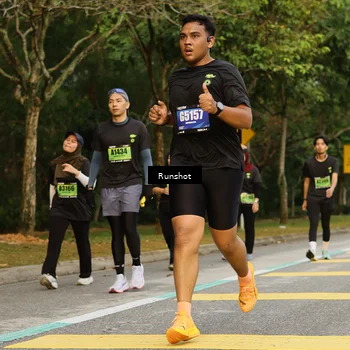 Runner Photo 5427807