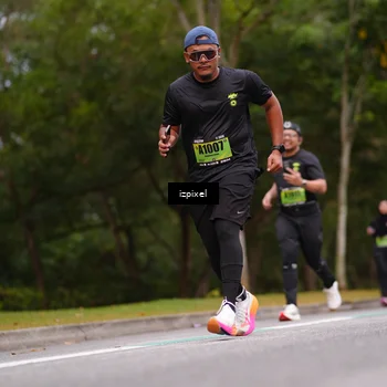Runner Photo 5427844