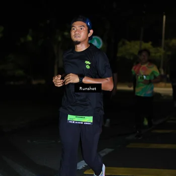 Runner Photo 5427860