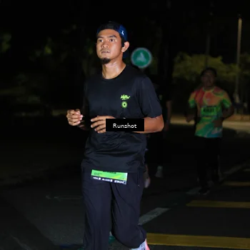 Runner Photo 5427876