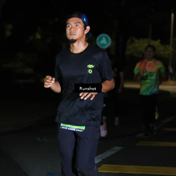 Runner Photo 5427891