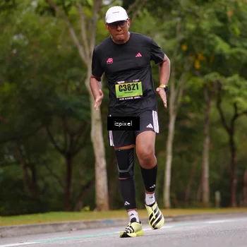 Runner Photo 5428000