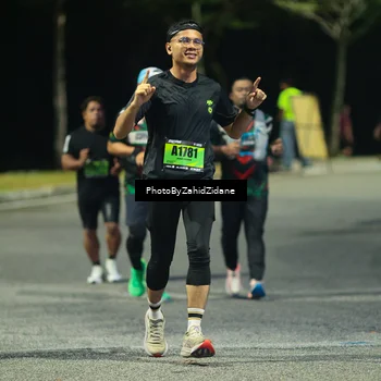 Runner Photo 5428002
