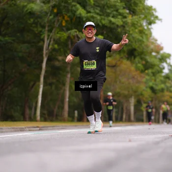Runner Photo 5428019