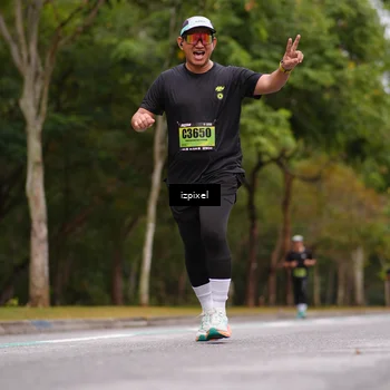 Runner Photo 5428036