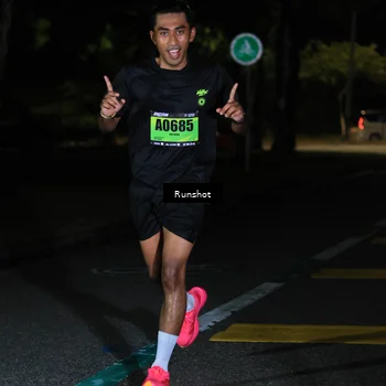 Runner Photo 5428048