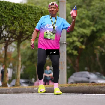 Runner Photo 5428059