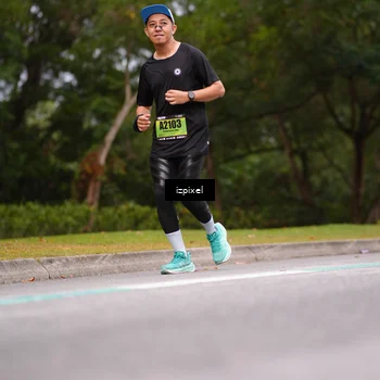Runner Photo 5428112