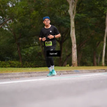 Runner Photo 5428113