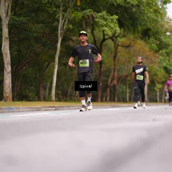 Runner Photo 5428236