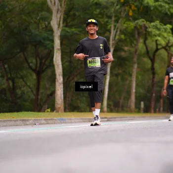 Runner Photo 5428247
