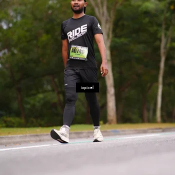 Runner Photo 5428258