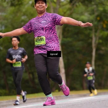 Runner Photo 5428315