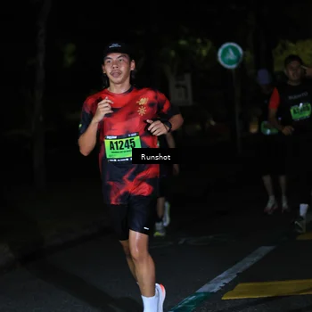 Runner Photo 5428399
