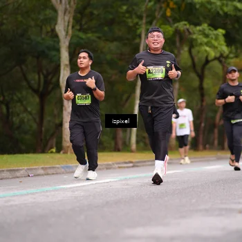 Runner Photo 5428459