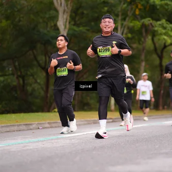 Runner Photo 5428467