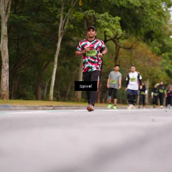 Runner Photo 5428588