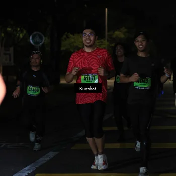 Runner Photo 5428681