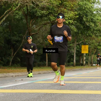 Runner Photo 5428771