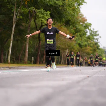 Runner Photo 5429023