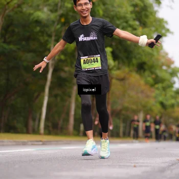 Runner Photo 5429045
