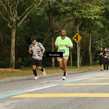 Runner Photo 5429304