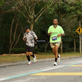 Runner Photo 5429335
