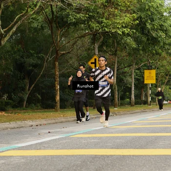 Runner Photo 5429347