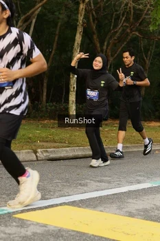 Runner Photo 5429398