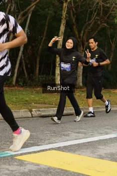 Runner Photo 5429413