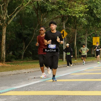 Runner Photo 5429466