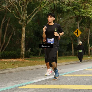 Runner Photo 5429492