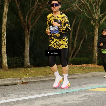 Runner Photo 5429798