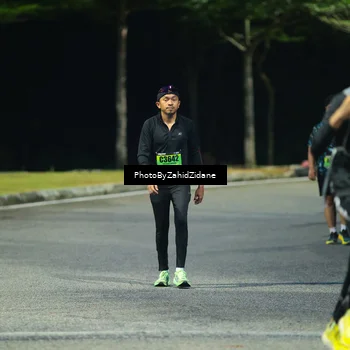 Runner Photo 5429858