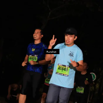 Runner Photo 5430001