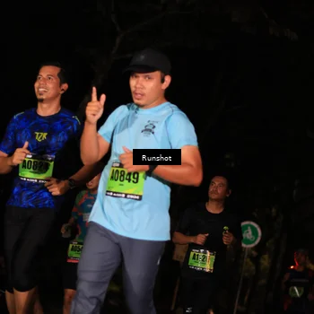 Runner Photo 5430011