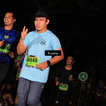 Runner Photo 5430012