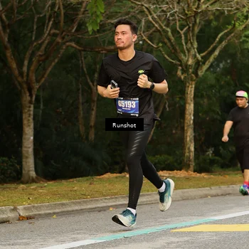 Runner Photo 5430359