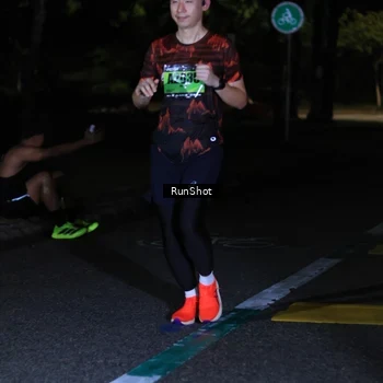 Runner Photo 5430539