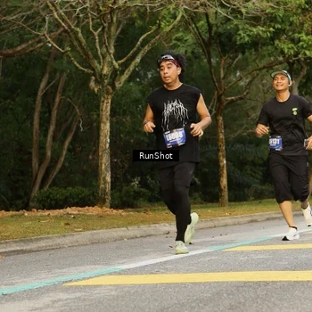 Runner Photo 5430546