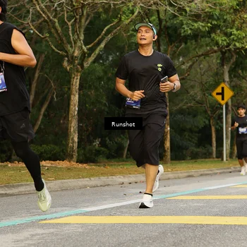 Runner Photo 5430598