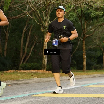 Runner Photo 5430613
