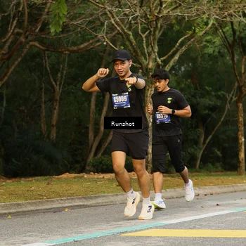 Runner Photo 5430657