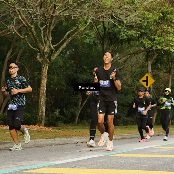 Runner Photo 5430756