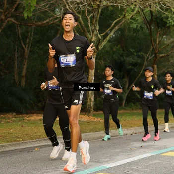 Runner Photo 5430806