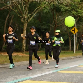 Runner Photo 5430837